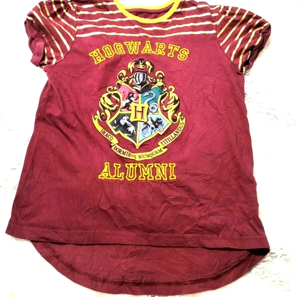 Harry Potter Hogwarts Alumni Girls T-Shirt - Picture 1 of 7